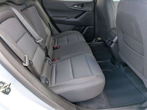 Used 2025 Chevrolet Equinox LT AWD/4WD image 28