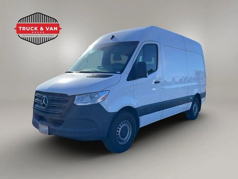 Used 2023 Mercedes-Benz Sprinter 2500 image 1