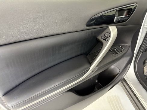 Used 2023 Mitsubishi Eclipse Cross SE image 15