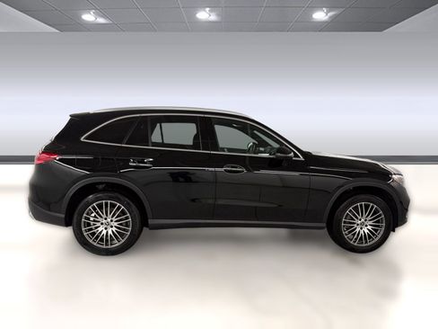 New 2026 Mercedes-Benz GLC 300 image 8