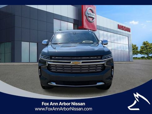 Used 2021 Chevrolet Tahoe Premier w/ Premium Package AWD/4WD image 8