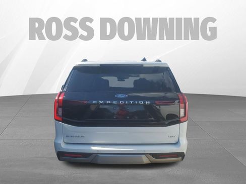 Used 2025 Ford Expedition Max Platinum AWD/4WD image 5
