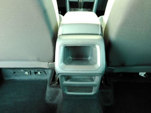 Used 2022 Volkswagen Taos S image 24