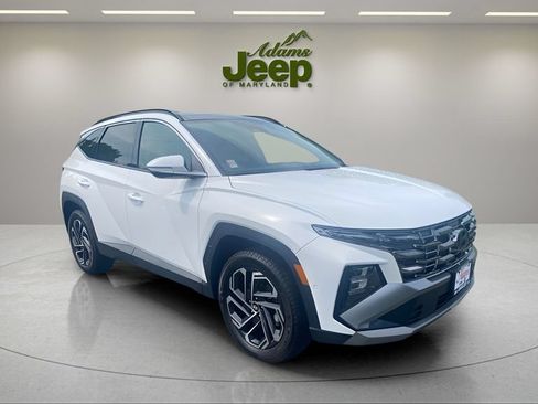 Used 2025 Hyundai Tucson Limited AWD/4WD image 12