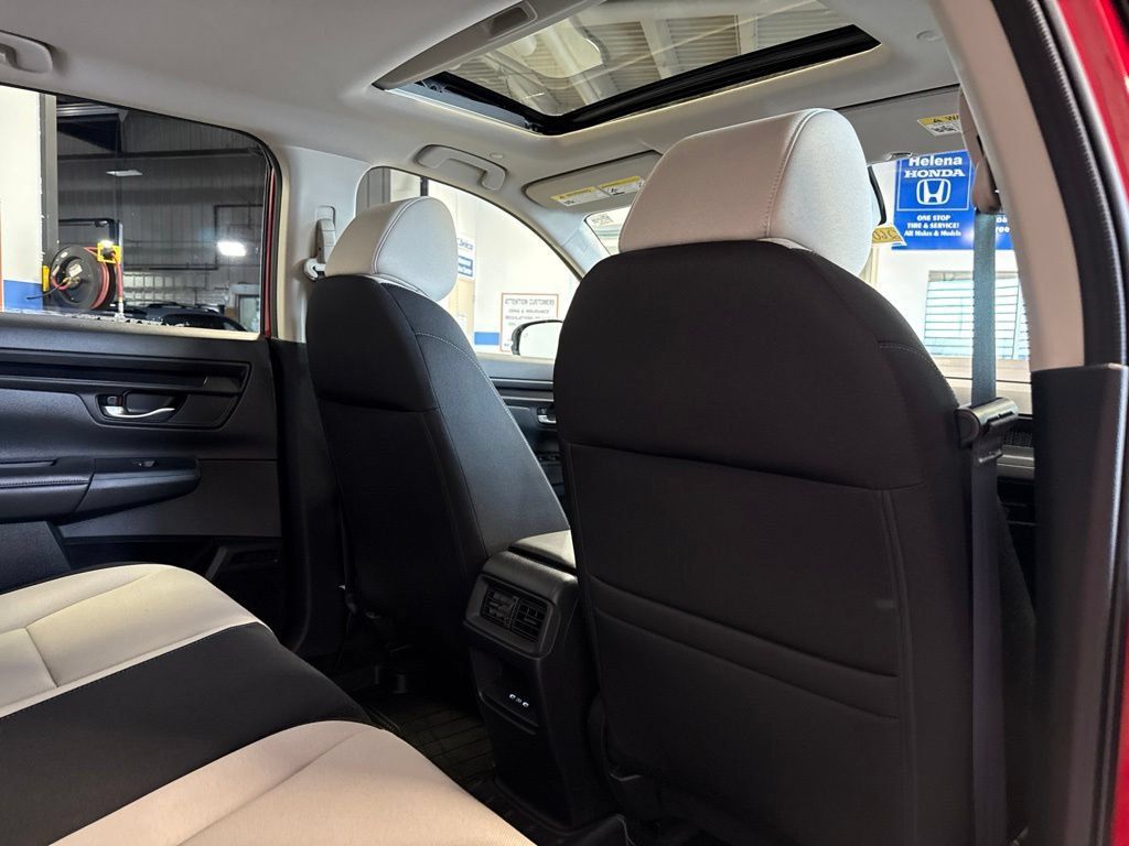 Used 2024 Honda CR-V EX image 27