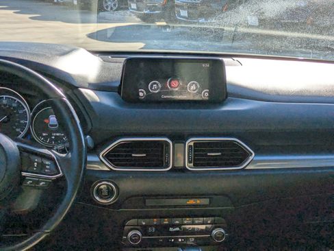 Used 2019 MAZDA CX-5 Touring image 17