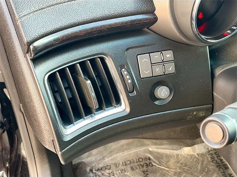 Used 2012 Cadillac CTS V w/ Wood Trim Package image 10