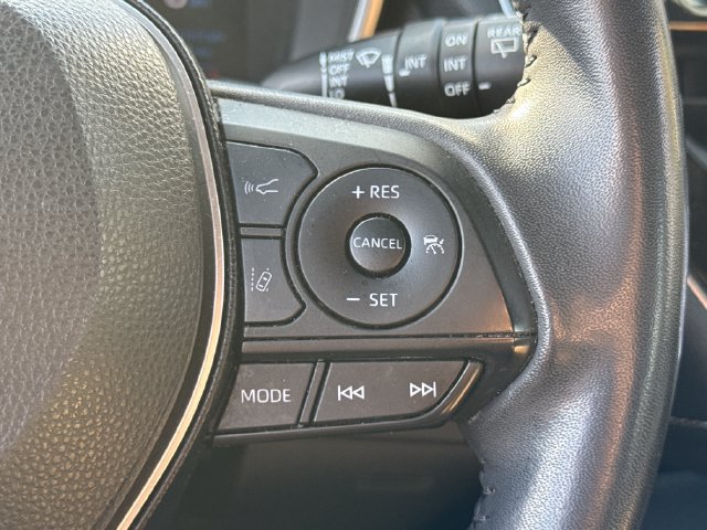 Used 2019 Toyota Corolla SE FWD image 31
