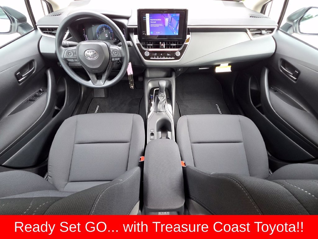 Used 2026 Toyota Corolla LE FWD image 5