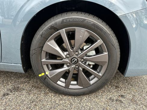 New 2026 Nissan Sentra SL w/ Floor Mat Package FWD image 12