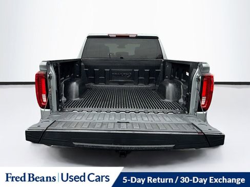Used 2025 GMC Sierra 1500 SLT image 28