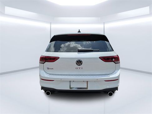 New 2025 Volkswagen GTI SE image 4