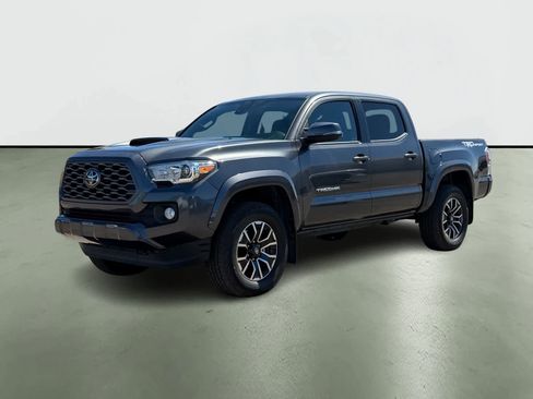 Used 2020 Toyota Tacoma TRD Sport w/ TRD Premium Sport Package image 2