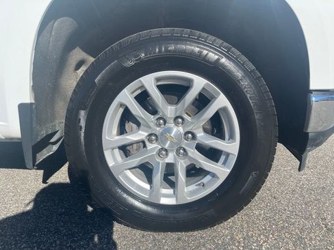 Used 2021 Chevrolet Silverado 1500 LT image 43