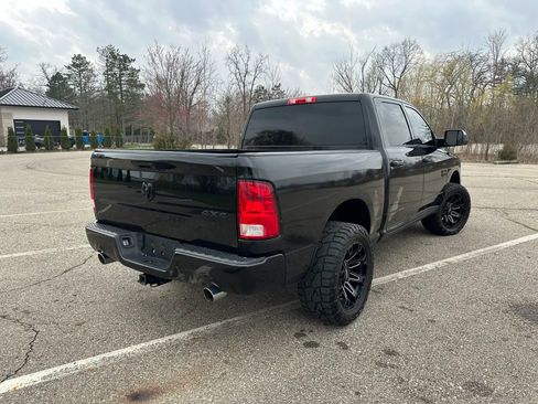 Used 2016 RAM 1500 Express w/ Black Ram 1500 Express Group image 5