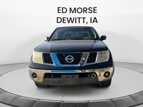 Used 2008 Nissan Frontier SE w/ SE Value Truck Pkg AWD/4WD image 8