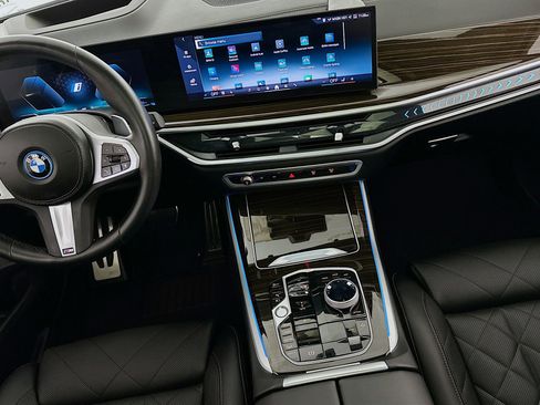 Used 2024 BMW X5 xDrive50e w/ Executive Package image 20