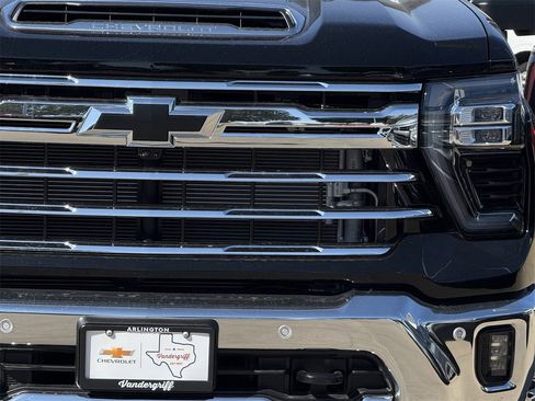 New 2026 Chevrolet Silverado 3500 LTZ w/ LTZ Plus Package image 15