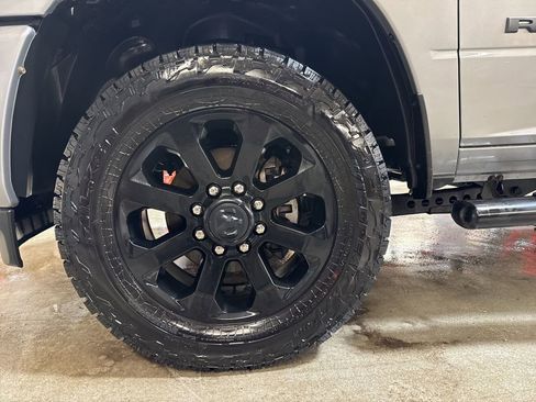 Used 2022 RAM 2500 Big Horn w/ Night Edition image 33