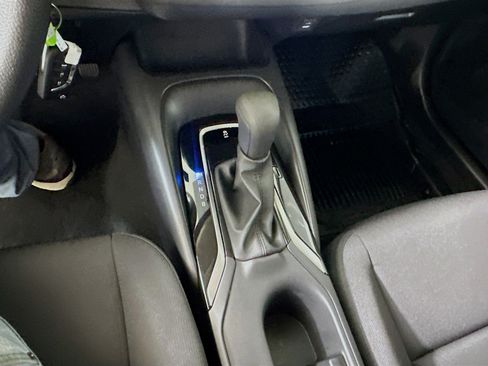 Used 2026 Toyota Corolla LE FWD image 24