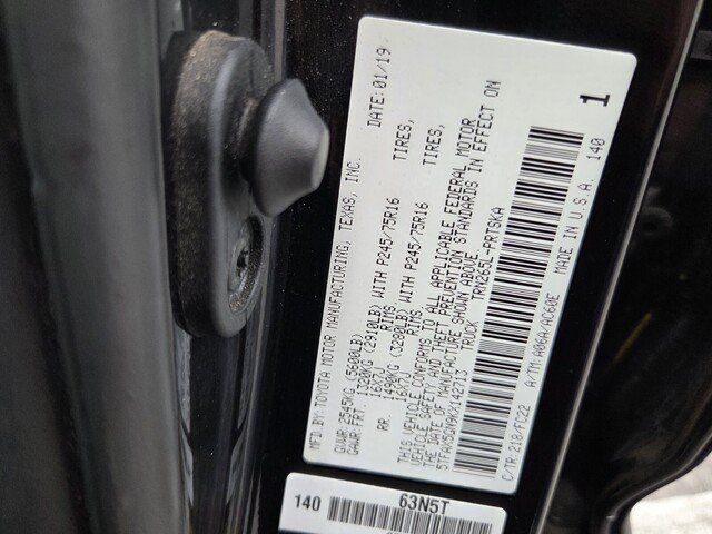 Used 2019 Toyota Tacoma SR5 RWD image 21