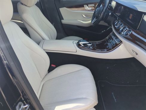 Used 2020 Mercedes-Benz E 350 Sedan image 23