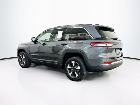 Used 2023 Jeep Grand Cherokee 4WD 4xe image 5