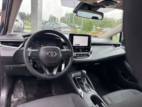 Used 2024 Toyota Corolla LE FWD image 27