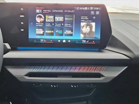 Used 2025 BMW M235i xDrive w/ M Performance Package image 11