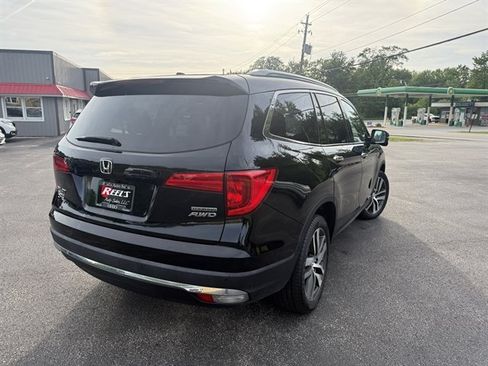 Used 2018 Honda Pilot Touring image 35