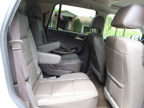 Used 2017 GMC Yukon Denali w/ Open Road Package image 14