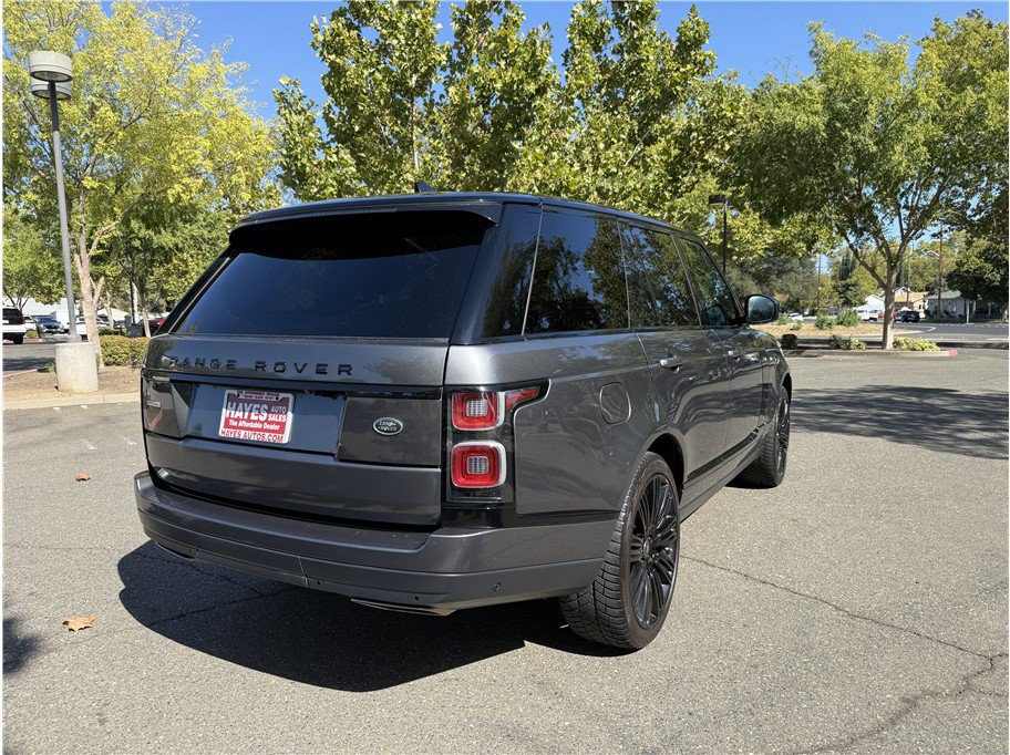Used 2019 Land Rover Range Rover Supercharged AWD/4WD image 5