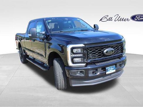 New 2026 Ford F250 XLT w/ XLT Premium Package image 2