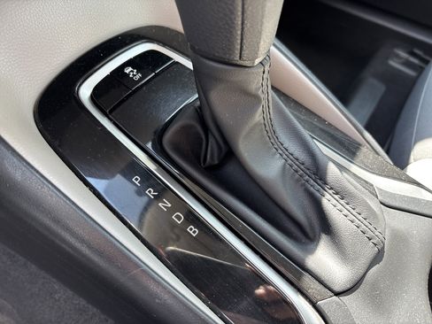 Used 2023 Toyota Corolla LE FWD image 24