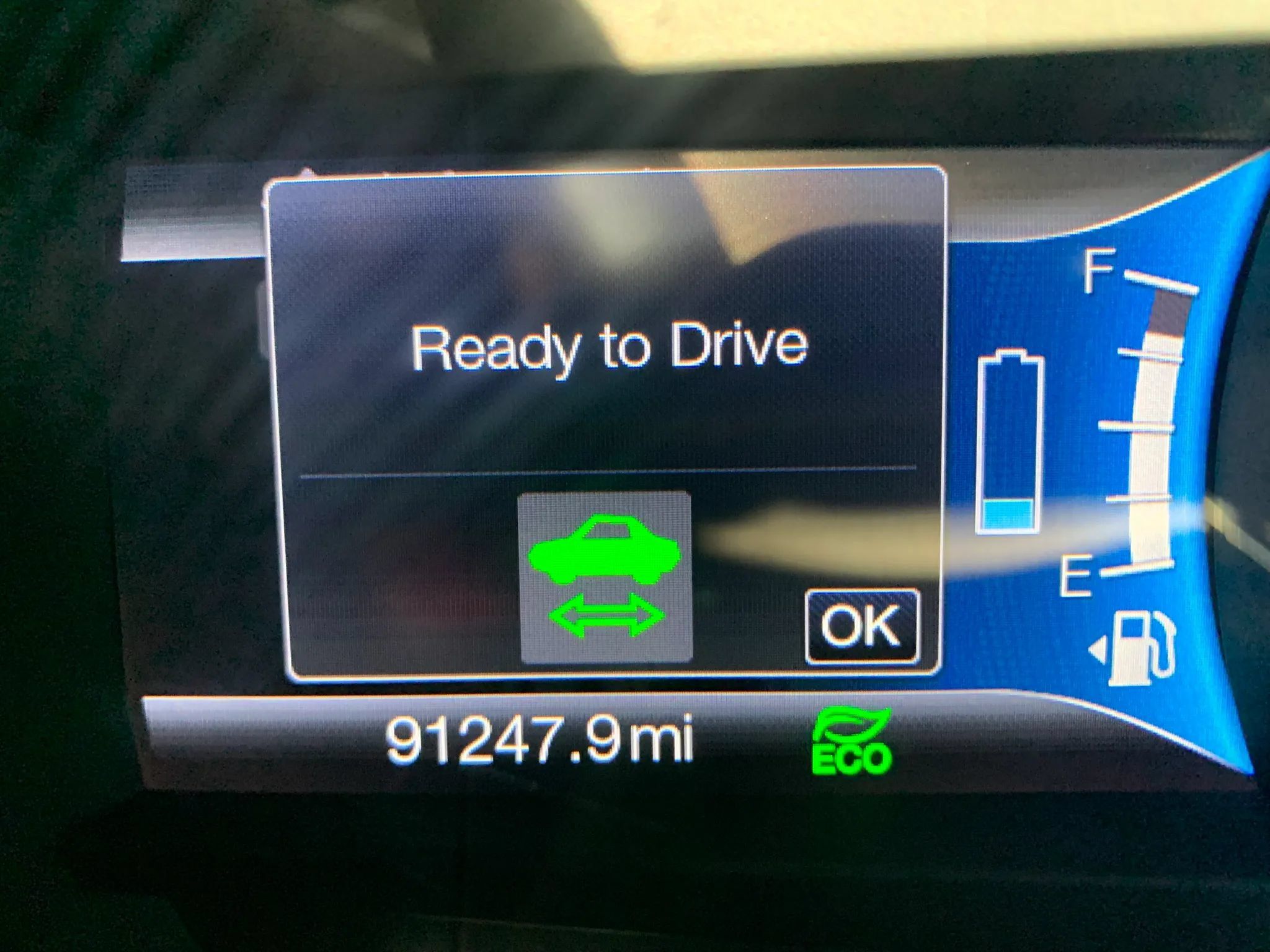 Used 2017 Ford Fusion SE FWD image 12