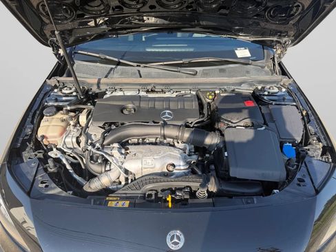 Used 2022 Mercedes-Benz A 220 4MATIC image 35