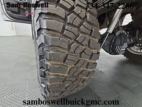 Used 2022 Chevrolet Silverado 2500 High Country image 45