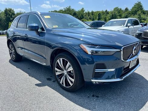 Certified 2023 Volvo XC60 B5 Ultimate w/ Climate Package AWD/4WD image 1