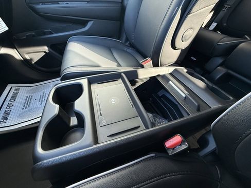 New 2026 Honda Odyssey Touring image 24
