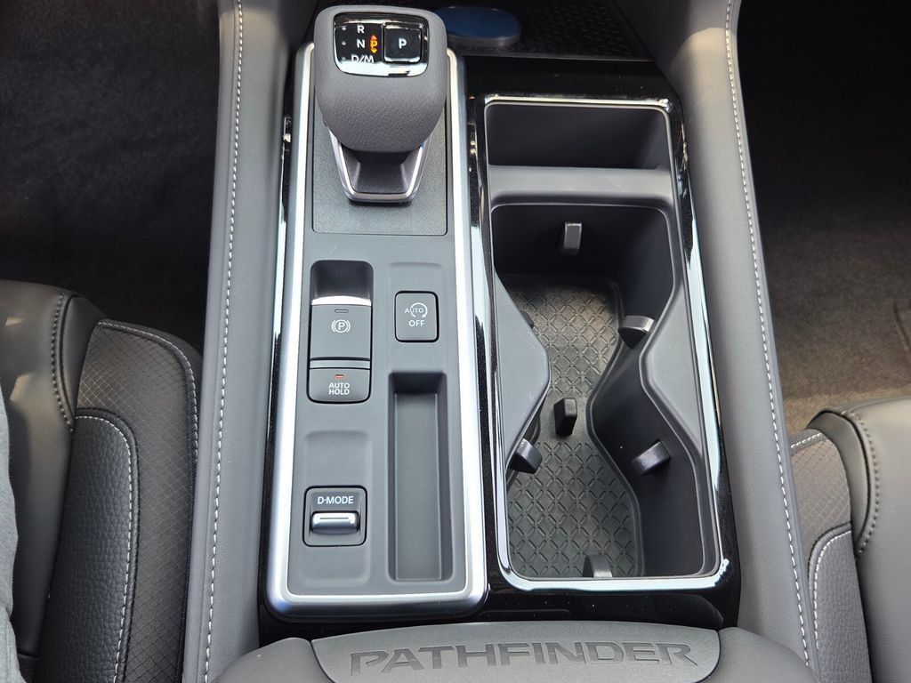 New 2026 Nissan Pathfinder SL FWD image 18