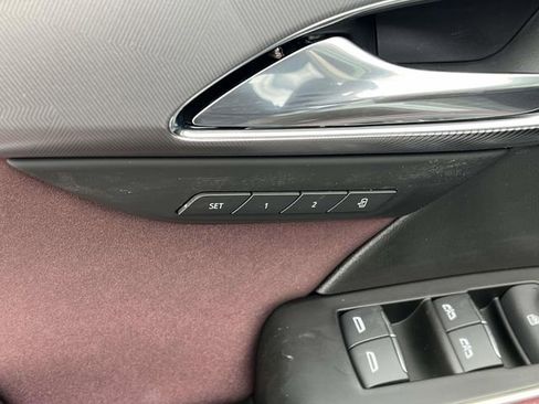 Used 2026 Buick Envision Sport Touring image 17