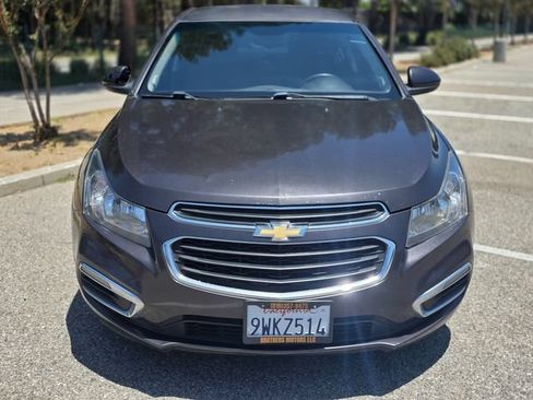 Used 2016 Chevrolet Cruze LT w/ Technology Package FWD image 37