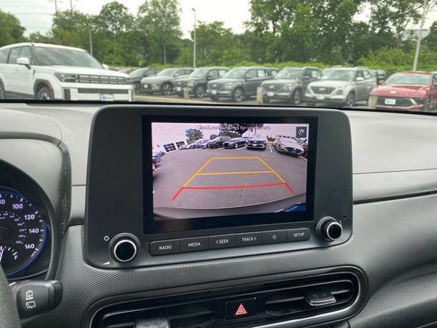 Certified 2023 Hyundai Kona SEL AWD/4WD image 12