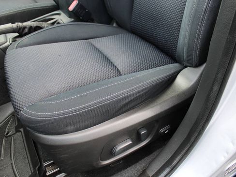 Used 2015 Subaru Forester 2.5i Premium AWD/4WD image 23