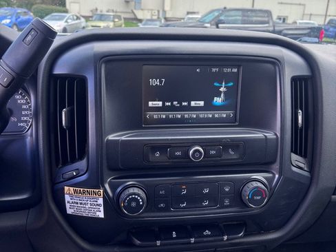 Used 2017 Chevrolet Silverado 2500 W/T w/ WT Convenience Package AWD/4WD image 16