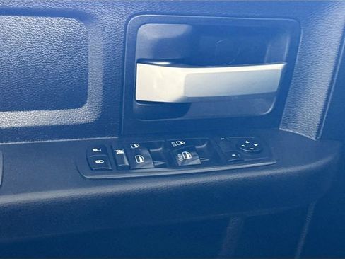 Used 2019 RAM 2500 Tradesman image 18