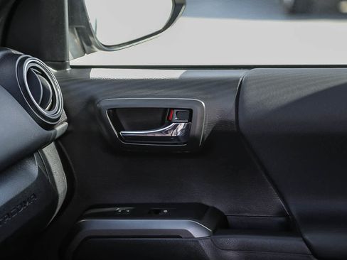 Certified 2023 Toyota Tacoma TRD Off-Road w/ TRD Premium Off Road Package image 22