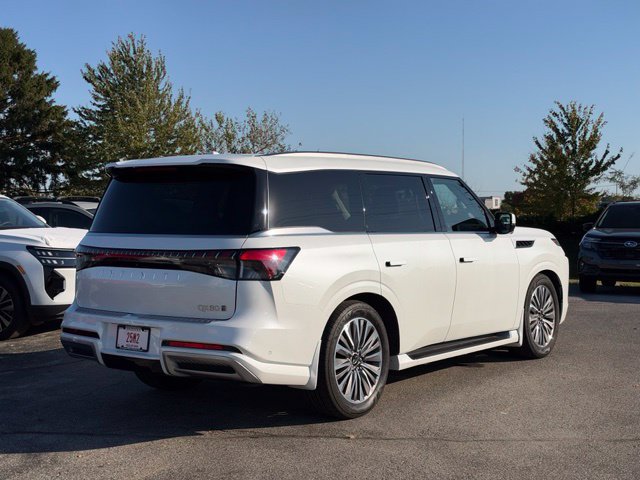 Certified 2026 INFINITI QX80 Luxe w/ Cargo Package AWD/4WD image 7