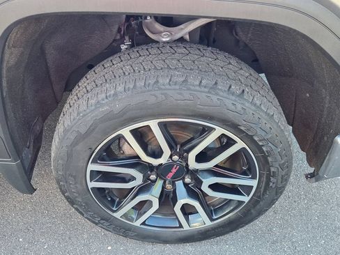 Used 2021 GMC Sierra 1500 AT4 AWD/4WD image 11