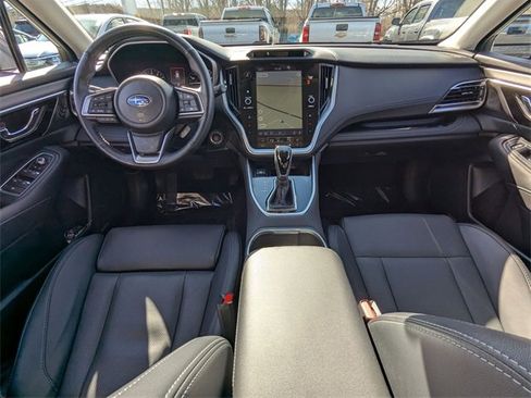 Used 2025 Subaru Outback Limited image 20